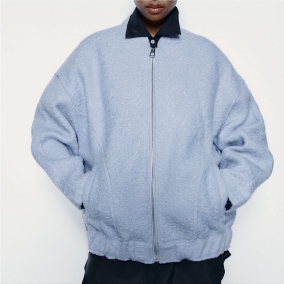 ZARA OVERSIZED BOUCLE BOMBER in size XS-S - Picture 3 of 6